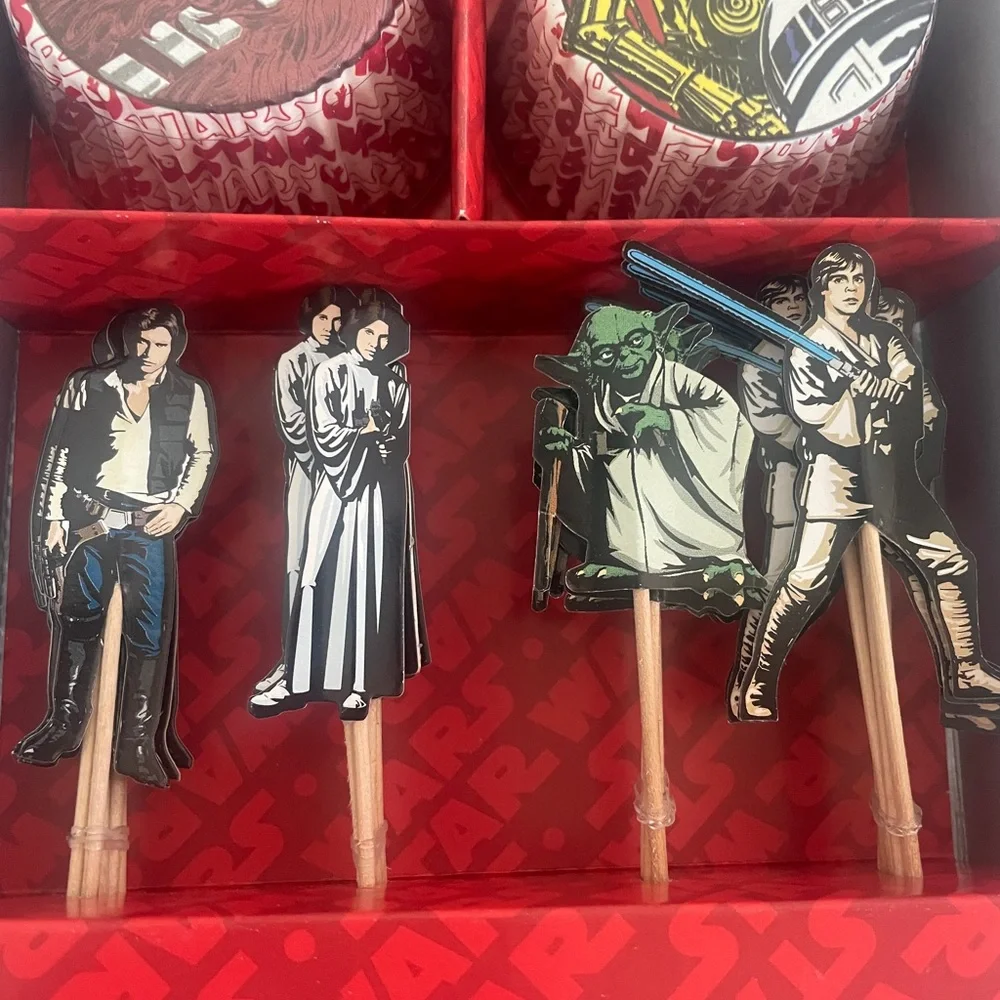 Williams-Sonoma Star Wars Rebel Alliance Cupcakes Decorating Kit - NIB